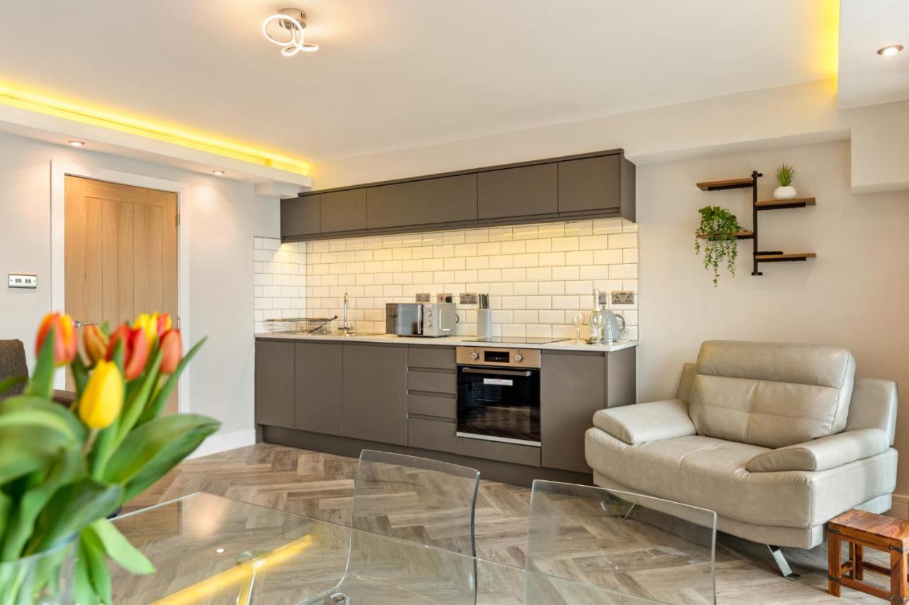 Pleasant View - Direct Beach Access, Sea Views And Parking Saundersfoot Kültér fotó