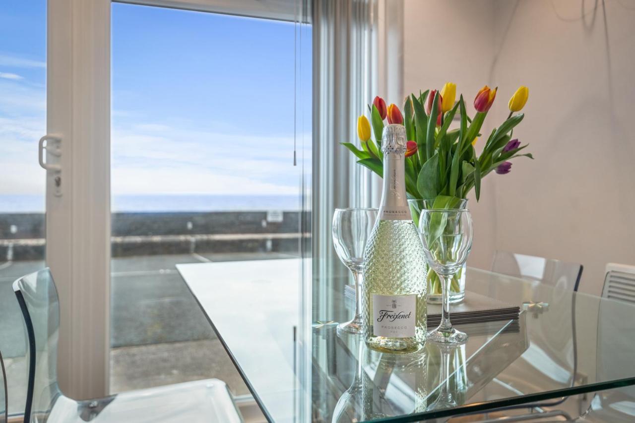 Pleasant View - Direct Beach Access, Sea Views And Parking Saundersfoot Kültér fotó